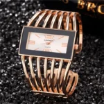 Elegância e Sofisticação no Seu Pulso: Relógio Feminino UTHAI W27 - Imagem 7