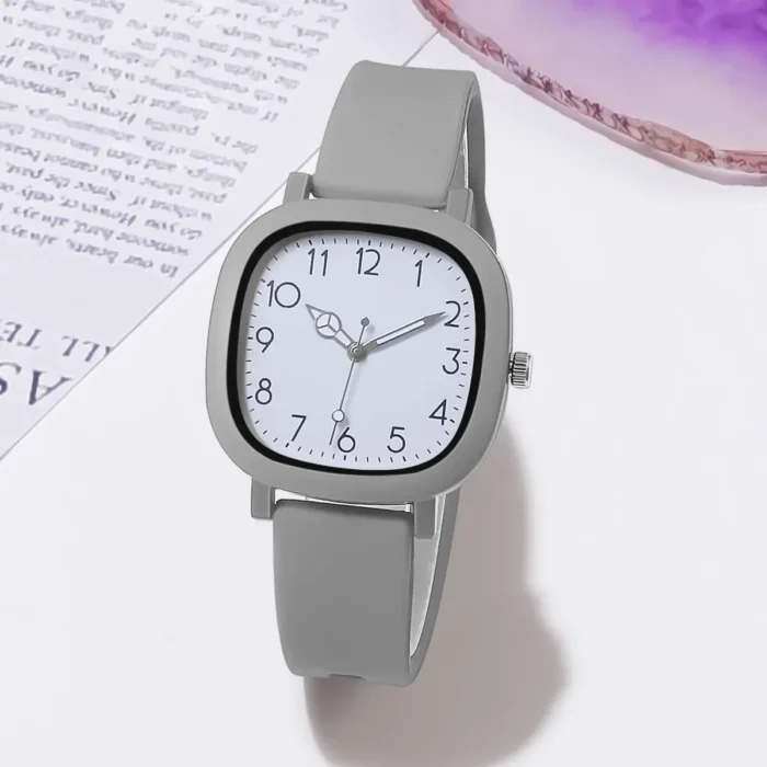 Relógio MOONBIFFY ZN44701: Estilo e Funcionalidade para o Dia a Dia. - Imagem 11