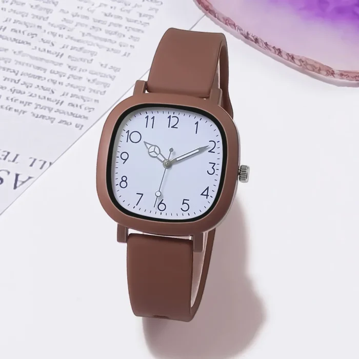 Relógio MOONBIFFY ZN44701: Estilo e Funcionalidade para o Dia a Dia. - Imagem 5