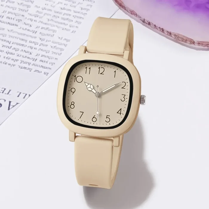 Relógio MOONBIFFY ZN44701: Estilo e Funcionalidade para o Dia a Dia. - Imagem 9